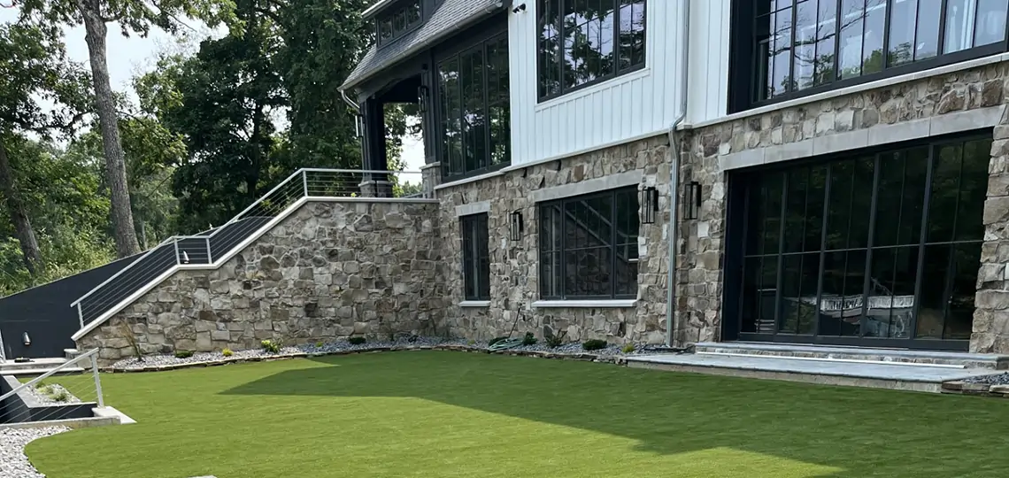 Artificial grass lawn installed by SYNLawn