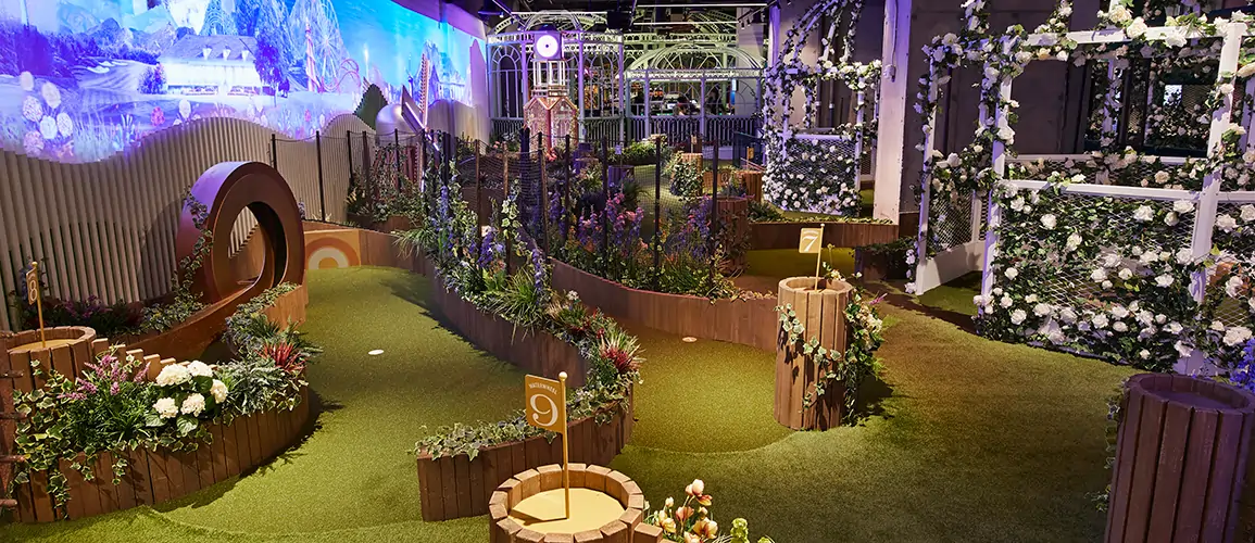 Indoor mini golf artificial grass from SYNLawn