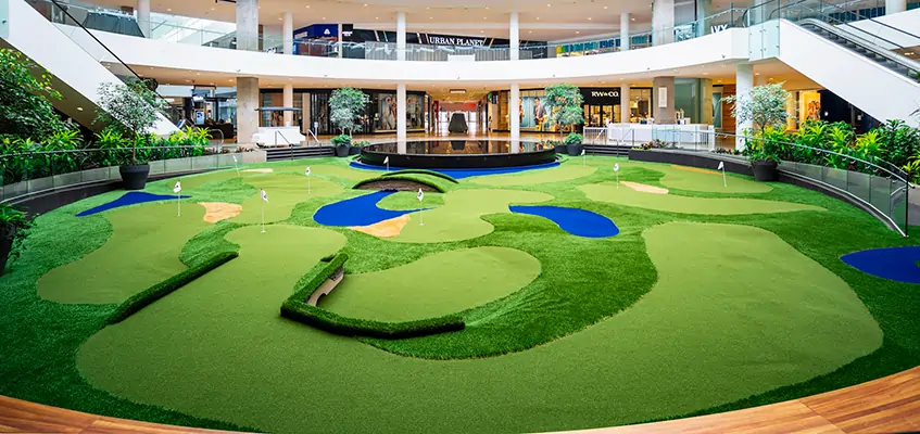 Indoor mini golf grass from SYNLawn