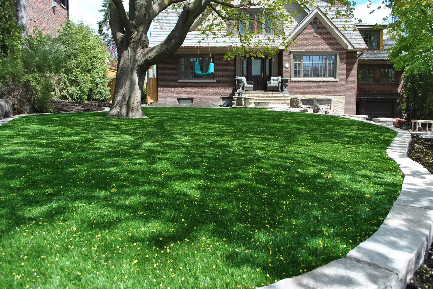 residential turf lawn installed by SYNLawn