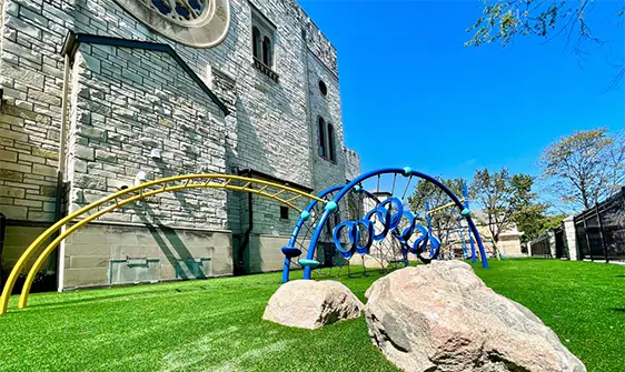 synlawn-stl-artificial-grass-church-installation-1